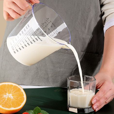 Verre doseur transparent en plastique avec graduation, 600 ml, pour cuisine (lot de 1) (1/4)