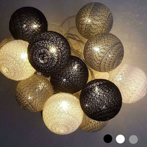 Projecteur à piles - Boules de coton - 3,3 m, 20 LED - Éclairage pour chambre, rideaux, fête, Noël, anniversaire, Halloween, mariage, chambre d'enfant, ambiance romantique (1/5)