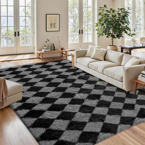 Tapis à poils longs - Moelleux - À carreaux - 140 x 200 cm - En peluche - Pour chambre à coucher, salon, salon, descente de lit - Antidérapant - Design moderne - Noir/gris (1/5)