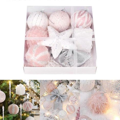 Décorations de Noël : boules en mousse et cime de sapin illuminée (1/4)