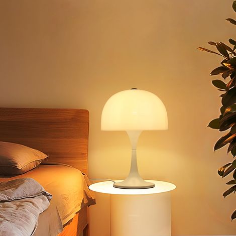 ALPINALUZ  Lámpara de mesa moderna "MEDUSA" con 3 luces, pantalla de vidrio blanco y base blanco, ideal para dormitorio, sala y oficina. G93 (1/5)