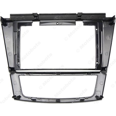 The versatile frame is suitable for retrofitting the 9-inch large-screen Android navigation system of the 2015 JAC Refine S5. (1/4)