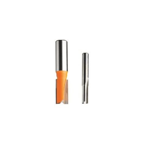 CMT – Fraise à rainer 7 mm – Longueur 18 mm – 2 tranchants en carbure de tungstène – Pour bois et dérivés – Précision de coupe maximale