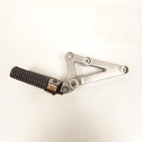 [PRODUIT D'OCCASION] Platine de repose pied passager droit origine pour moto Honda 650 (1/2)