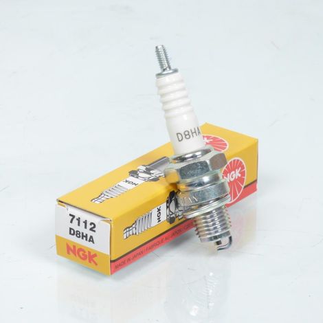 NGK-Zündkerze für Auto D8HA / 7112, neu (1/4)