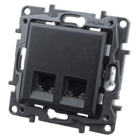 NILOE STEP 2 PRISES POUR ORDINATEUR RJ45 CAT5E NOIR LEGRAND 863560
