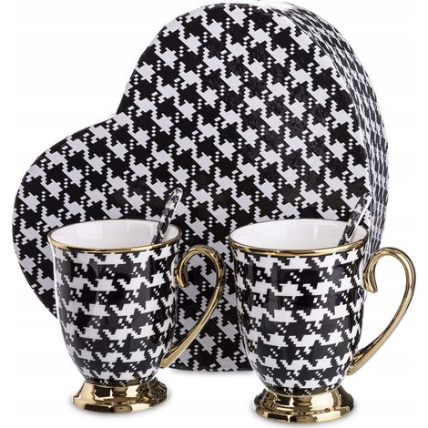 Tazas de porcelana con cucharas, presentadas en una caja de regalo, colección Pepitka. (1/5)