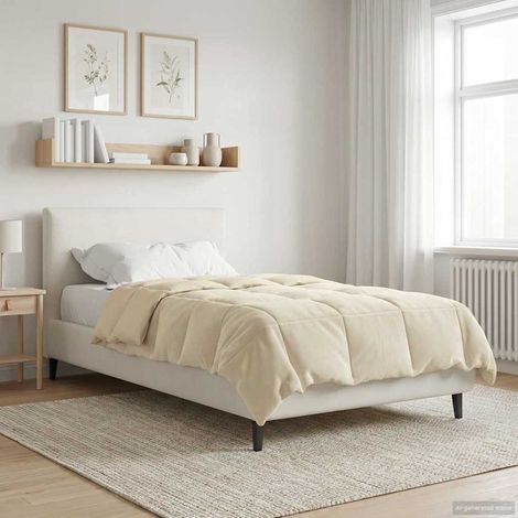 Winterbettdecke Gepolstert Creme 155 x 200 cm Mikrofaser