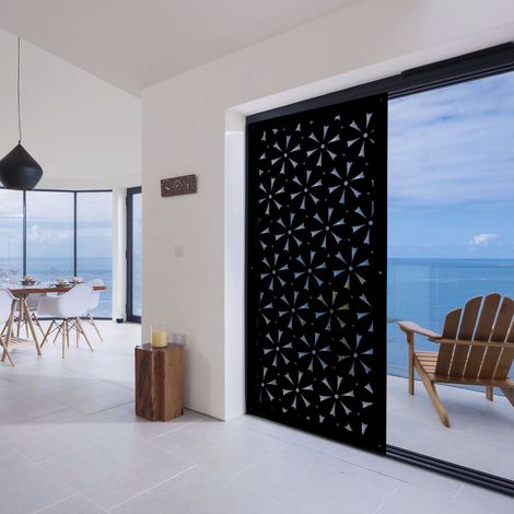 DAISY - Panneau ajouré en PVC - Brise-soleil - Dimension : 98x198 cm - Couleur : noir