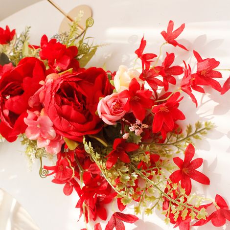 Guirlande printanière, décoration de porte, ornement de chambre, fleurs, linteau de porte, façade de miroir fleurie, dossier de chaise fleuri, arche de mariage fleurie, pivoine fleurie (1/5)