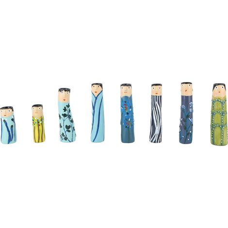 de 8 vases décoratifs en résine peinte représentant des