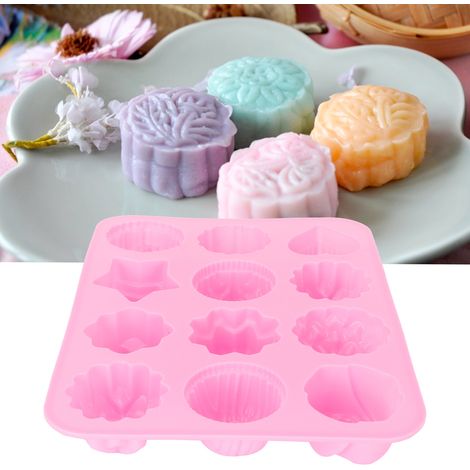 Silikonform mit 12 Fächern für selbstgemachte Kuchen, Puddings und Fondant – Küchenaccessoire (1/5)