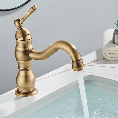 Version B du robinet pivotant laiton – Design ancien, finition soignée – Pour salle de bain ou cuisine (1/5)