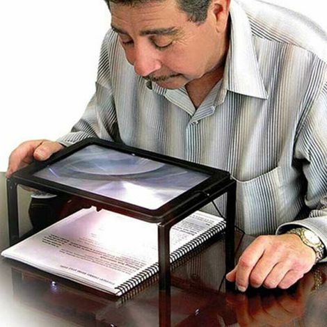 Ganzseitige Leselupe, große rechteckige Handlupe mit 4 LED-Leuchten, 3-fache Lupe zum Lesen für ältere Menschen, 2 AA-Batterien (nicht im Lieferumfang enthalten) FLITI (1/4)