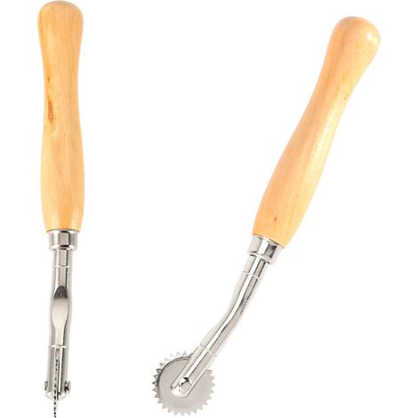 Nouvelle arrivée : roulette à tracer dentelée en acier inoxydable, outil de couture pratique avec manche en bois. (1/5)