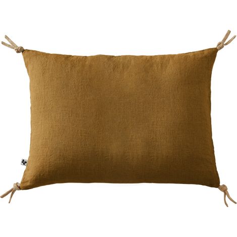 Coussin 40 x 60 cm en lin lavé caramel avec 4 nouettes en jute - LUISA (1/5)