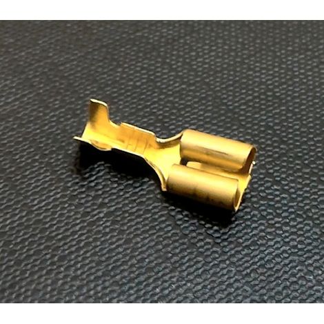 Borne Series 250 Faston 6 Femelle par Câble 12-14 AWG