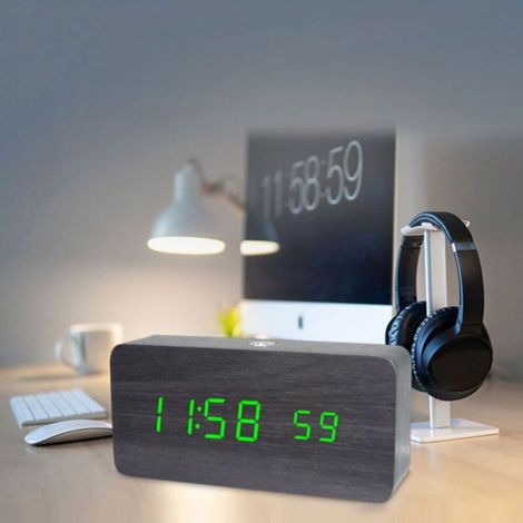 LIFCAUSAL Réveil Digital LED en Bois avec Contrôle APP – Affichage Heure/Température/Date – Horloge Électronique de Bureau 4 (1/5)