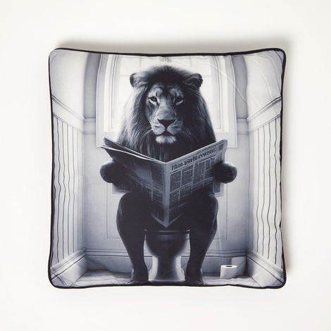 HOMESCAPES Lion Toilet Cushion, 45 x 45 cm (1/5)