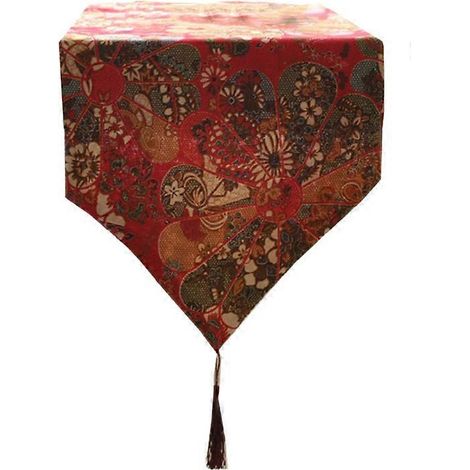 On peut utiliser des nappes et des chemins de table imprimés de style japonais pour la décoration. (1/5)