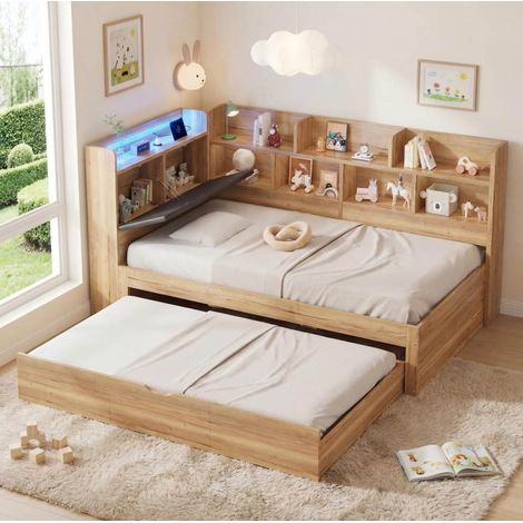 Cama infantil en L de MDF color natural 90x200 cm con cama nido 90x190, LED, USB-C y estantes