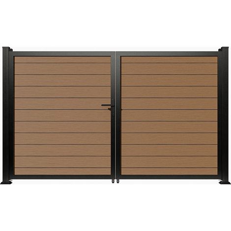 Cancello battente pieno in legno composito - L305 x H183 cm - naturale scuro - SENZIO (1/4)