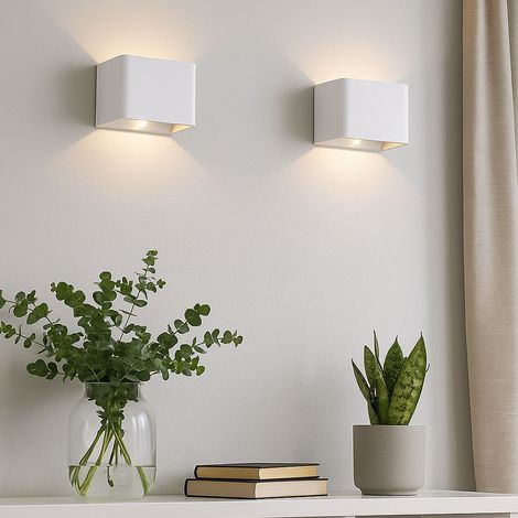 Lampada da parete a LED con rilevatore di movimento, lampada da parete a batteria ricaricabile, luce del soggiorno e del corridoio, cono di luce regolabile, bianco, 1W 55Lm bianco caldo, LxLxH 10,2x10
