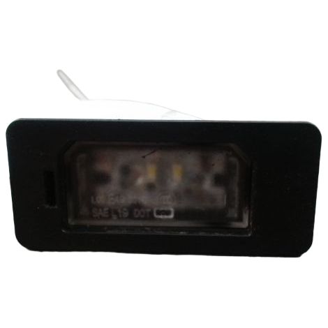 [PRODUIT D'OCCASION] Eclaireur Plaque De Police Gauche BMW Serie 1 ♻️ Ref Oe. 63267410302 - Garantie à vie (1/3)