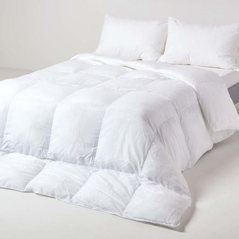 HOMESCAPES Luxury Hotel Quality Super Microfibre All Seasons Single Size Duvet