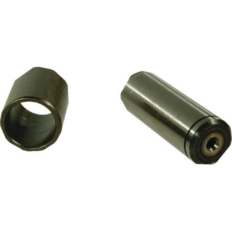 Eje con conector y boquilla de engrase M8 x 1 KVERNELAND A152734801