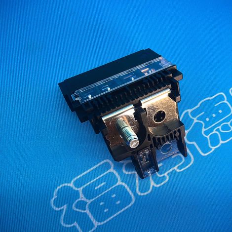 24380-79912 Applicable to Nissan Qashqai and X-Trail batteries, positive terminal fuse/fuse accessories. (1/4)