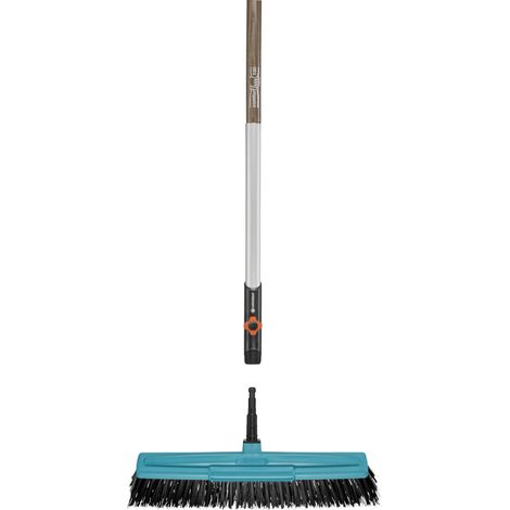 Gardena Straßenbesen inkl. Stiel 45 cm Breite Kehrbesen Besen (1/9)