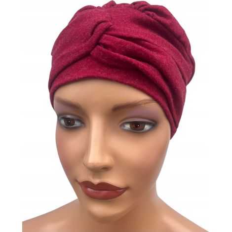 Turbante para mujer después de la quimioterapia. Gorro cálido Sara color magenta con forro. (1/5)