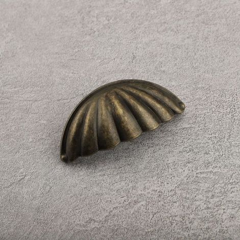 Griff – Schrankgriff – Küchenschrankgriff – Möbelgriff – Kleiner Griff – 6-teilig – Inkl. Befestigungsschrauben – Vintage – Bronze – Muschelform (1/4)