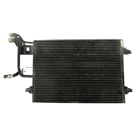[PRODUIT D'OCCASION] Condenseur Climatisation AUDI A4 Avant 96-99 ♻️ Ref Oe. 8d0260403g - Garantie à vie (1/3)