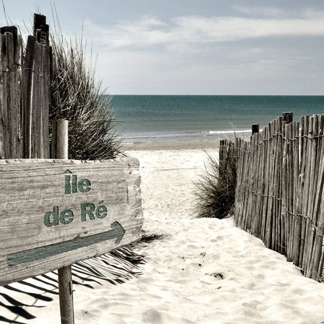 Tableau sur toile Plage Île de Ré 30x30 cm - Impression sur Toile Murale Décorative - Image imprimée en HD sur Toile - Toile sur Châssis en Bois FSC - Fabriqué en France (1/5)