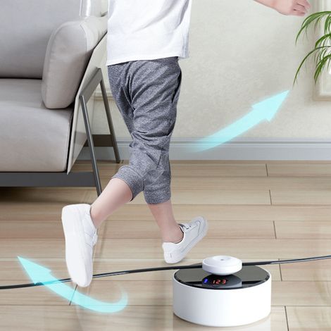 Machine à sauter à la corde automatique et stable, alimentée par batterie, avec télécommande, blanche, 10 modes et compteur, idéale pour la maison, le bureau ou l'extérieur. (1/5)