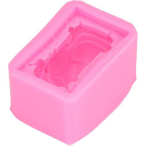 Moule en silicone en forme de voiture tridimensionnelle pour savon artisanal, chocolat, fondant et gâteau. (1/5)