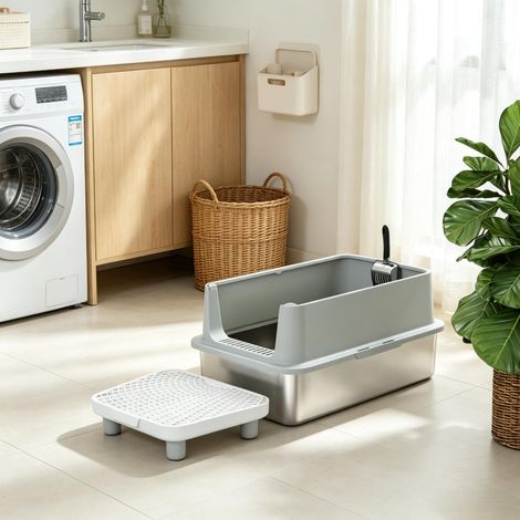 Grand bac à litière pour chat en acier inoxydable avec bords hauts, marchepied, tapis filtrant et pelle. (1/5)