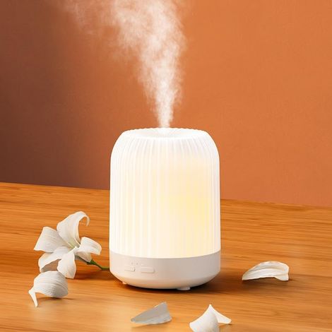 Diffuseur Huiles Essentielles, 250ML Diffuseur Ultrasonique Arômes, Humidificateurs, Diffuseur avec Arrêt Automatique, Minuteur, Diffuseur de Parfum pour Salon, Chambre (1/5)