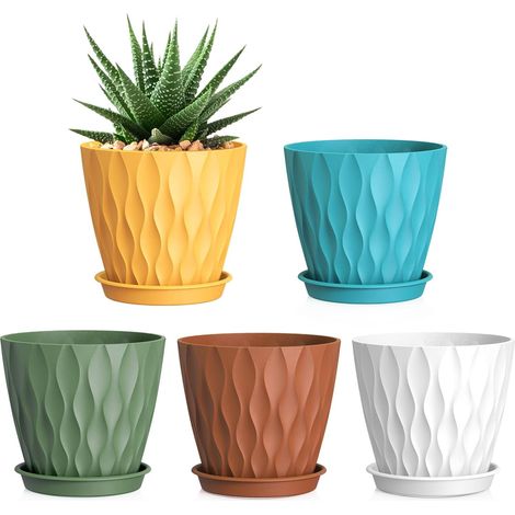 Esta maceta mide 15,2 x 13,5 cm, lo que la hace ideal para plantar. (Juego de 5, multicolor) (1/5)