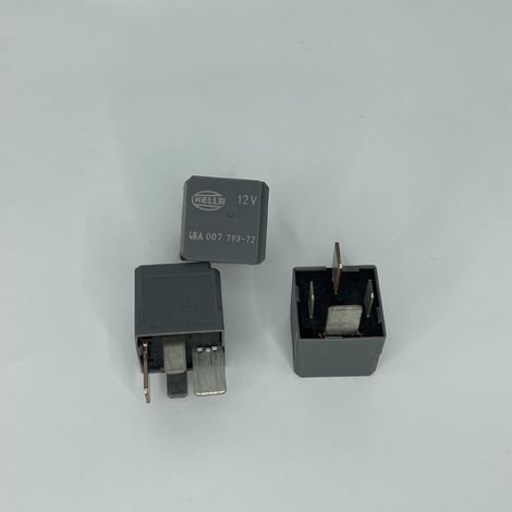Relais automobile Hella 4RA007793-72
