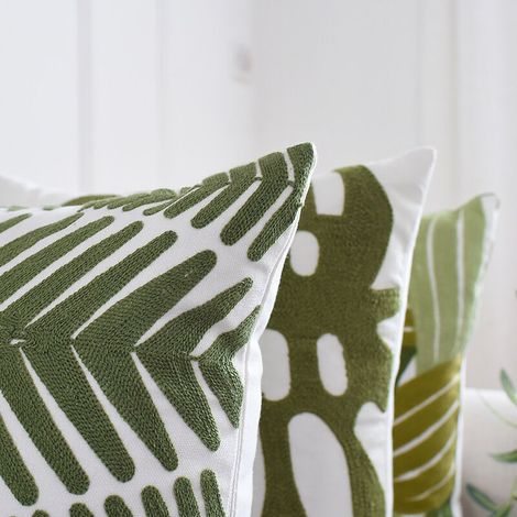 Lot de 3pcs Housses de Coussin modernes vertes 45x45cm taie d'Oreiller Canapé Décoratives pour Canapé Salon Chambre (1/5)
