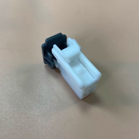 Faisceau de câbles pour connecteur automobile PK145-02017 à 3 broches (1/4)