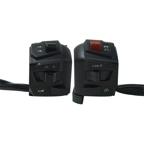 Exported motorcycle parts and modifications: new handlebar switches and handlebar mounts with left and right lights for PULSAR200 NS. (1/4)