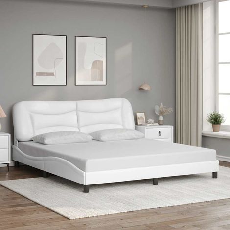 Cadre de lit avec tête de lit 180 x 200 cm en similicuir blanc, sans matelas - PANGIVO (1/5)