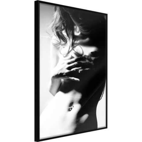 Affiche Murale Encadrée "Feminine Beauty" 21 x 30 cm Noir