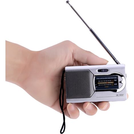 Radio mini AM/FM portable universelle et fine avec haut-parleurs stéréo intégrés, récepteur et lecteur de musique argentée