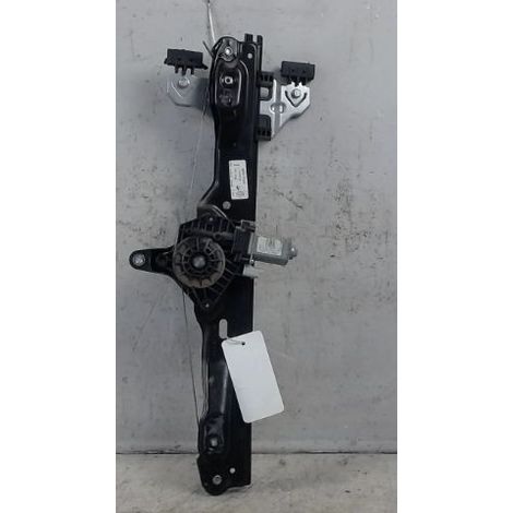 [PRODUIT D'OCCASION] Mecanisme+moteur Leve-glace Avant Droit RENAULT Kadjar ♻️ Ref Oe. 807209732r - Garantie à vie (1/2)