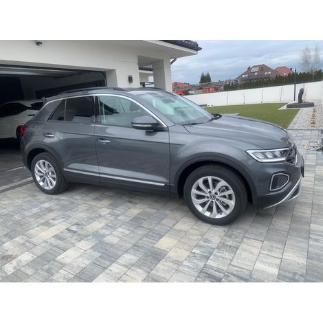 Volkswagen T-Roc - Molduras laterales cromadas para las puertas (1/4)